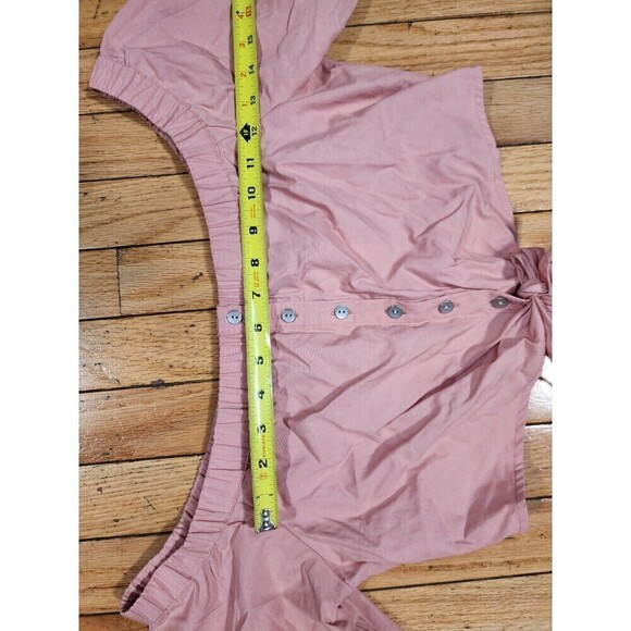 New BDG peach crop top tie buttons - Picture 3 of 12